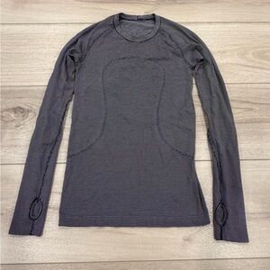 Lululemon Athletica Swiftly Navy Stripe Women’s Long Sleeve Shirt Size 6